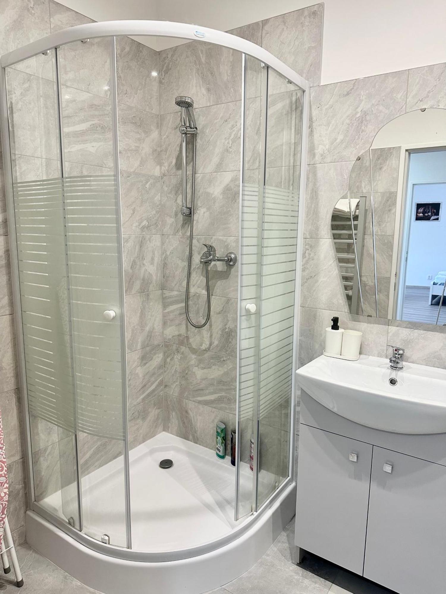 Apartment Th Karlovy Vary Dış mekan fotoğraf