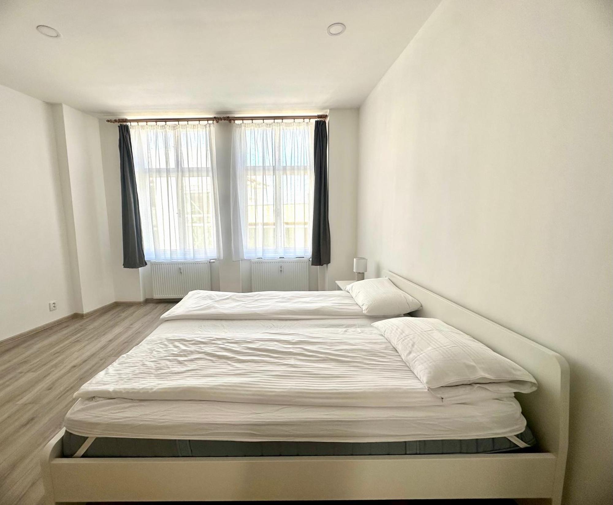 Apartment Th Karlovy Vary Oda fotoğraf