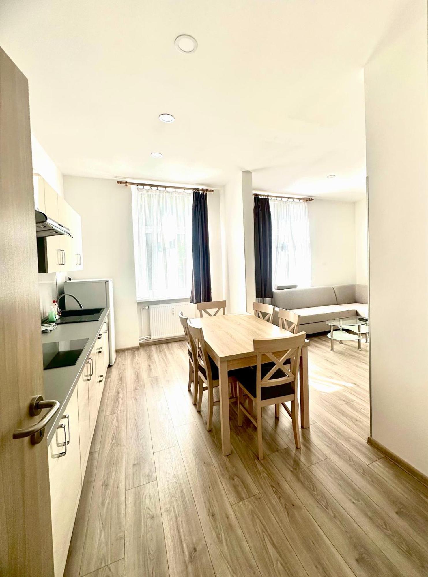 Apartment Th Karlovy Vary Oda fotoğraf