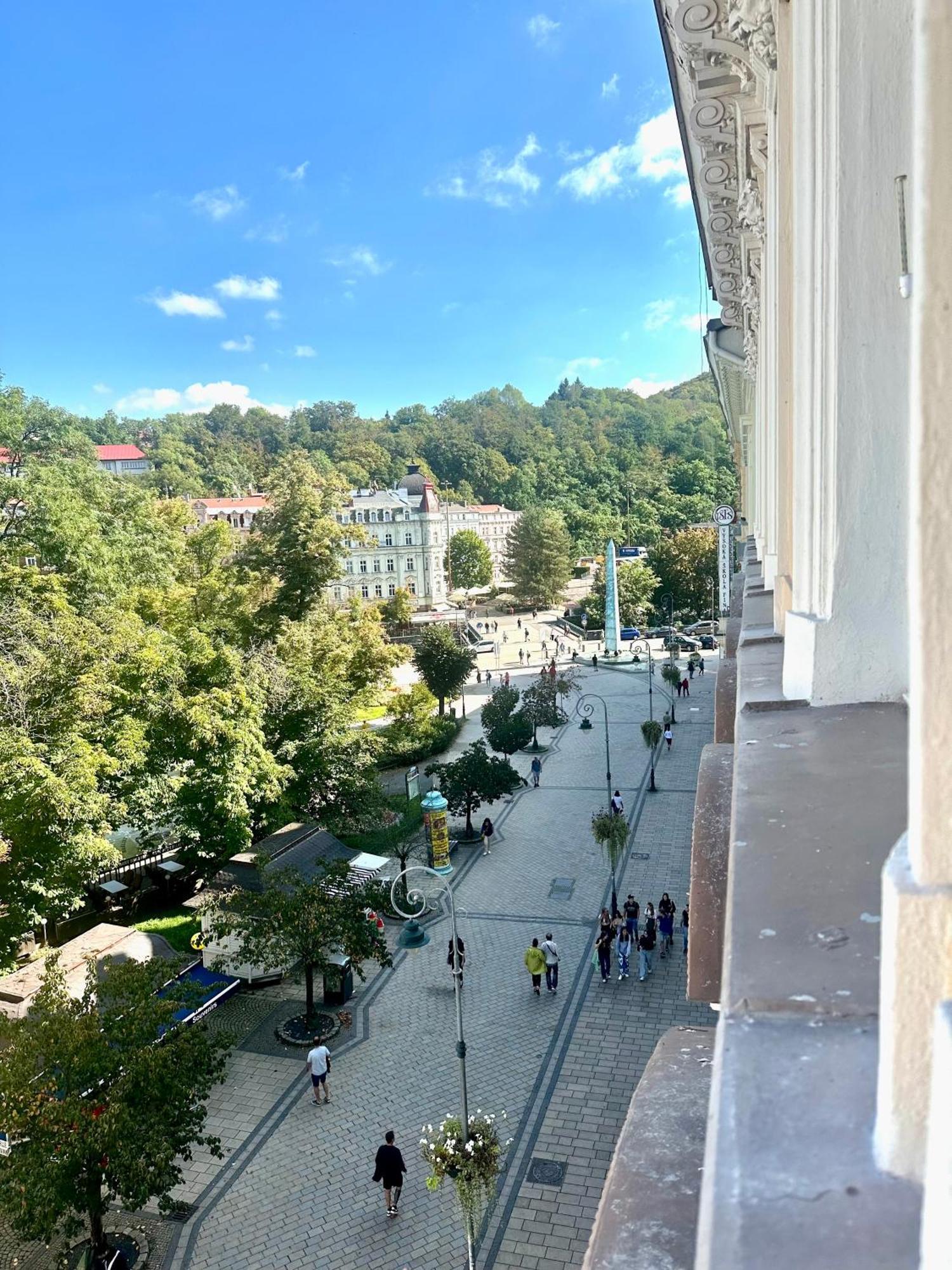 Apartment Th Karlovy Vary Oda fotoğraf